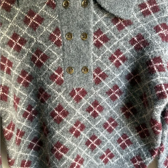 Zara Gray and Red Argyle Knit Sweater - Picture 4 of 6